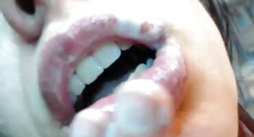 suki sin sex Một cô gái nga có mối quan sex lon mup hệ với một Người Tây ban nha ở nước ngoài.